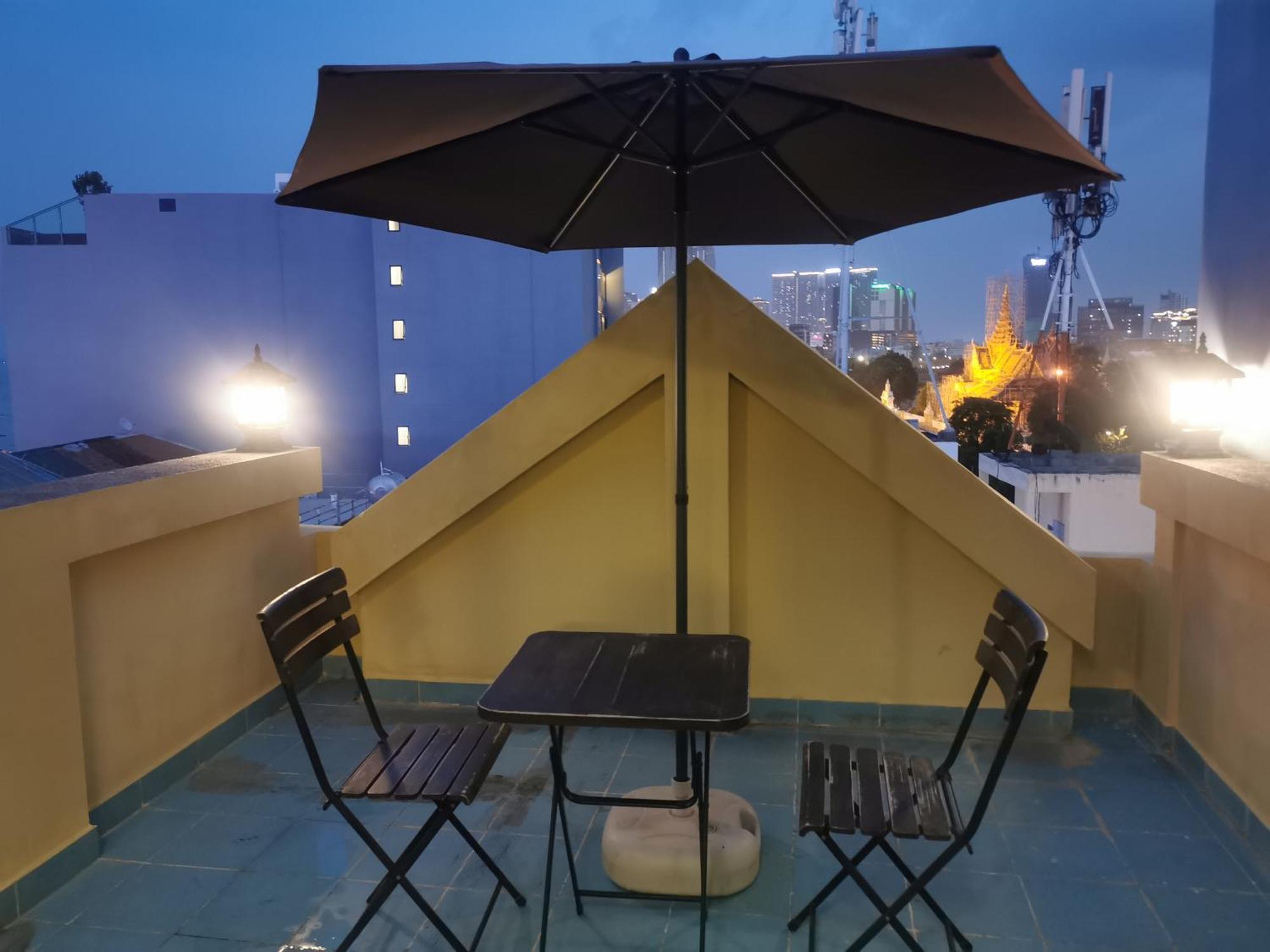 Sovanphum Riverside Phnom Penh Habitación foto